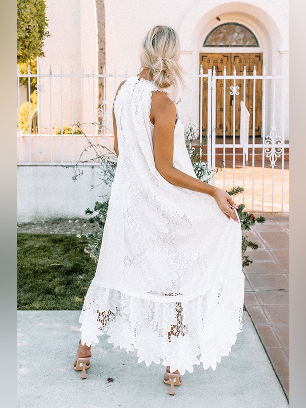 NWT Petal & Pup White L Floral Lace Halter Maxi Dress - Picture 2 of 9
